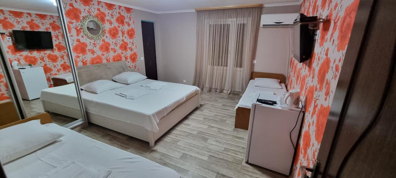 Ривер Гагра Hotel Esterno foto