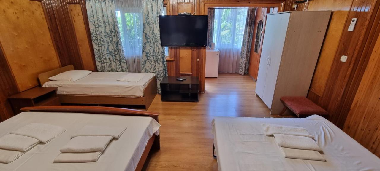 Ривер Гагра Hotel Esterno foto