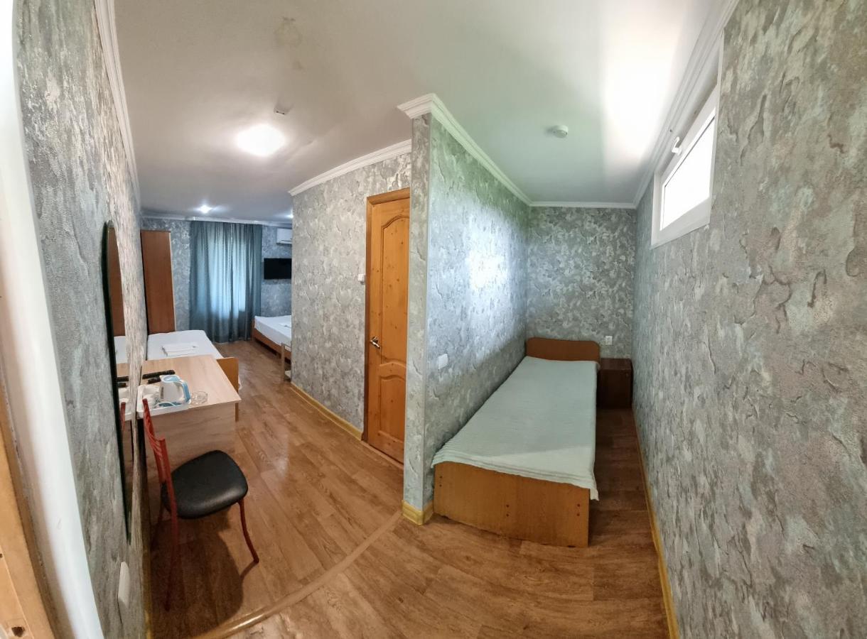 Ривер Гагра Hotel Esterno foto